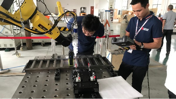 激光焊接機使用