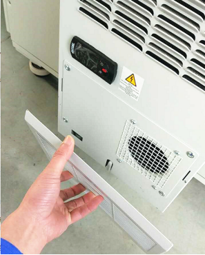 冷水機