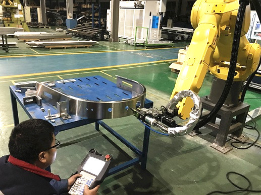 三維激光切割機調試